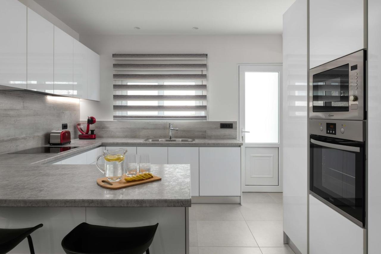 Kallia Sea Breeze - 3 Bedroom Apartamento *